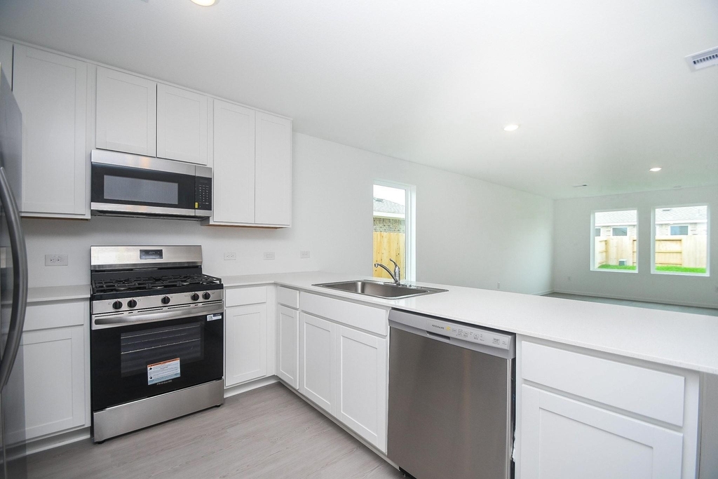 26914 Rosebay Woods - Photo 5