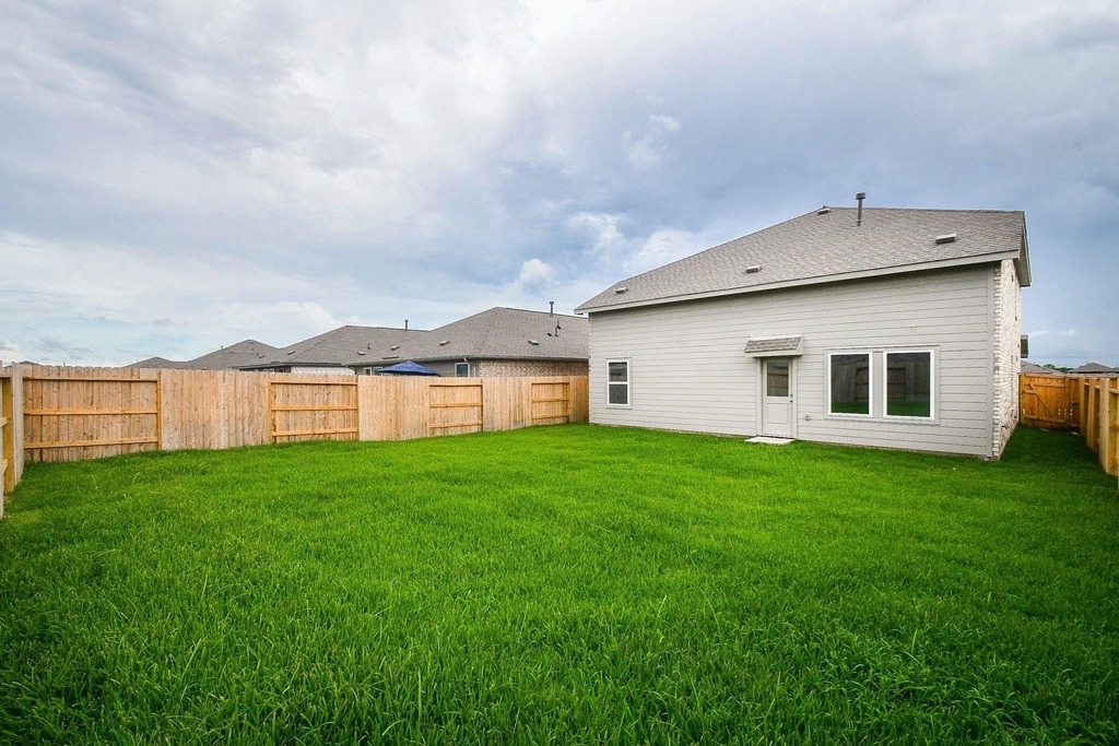 26914 Rosebay Woods - Photo 19