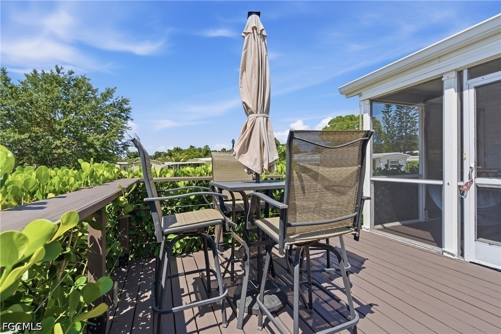 5558 Palm Beach Boulevard - Photo 14