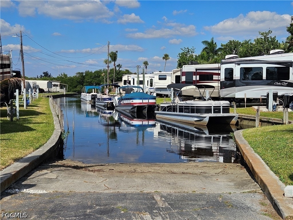 5558 Palm Beach Boulevard - Photo 34