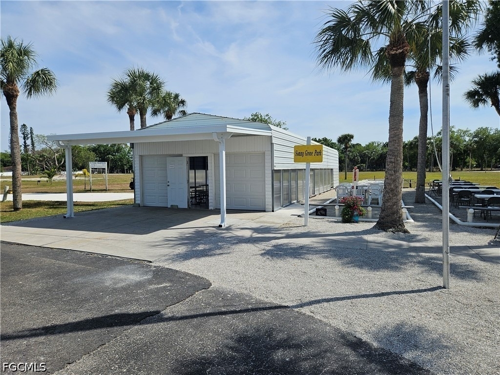 5558 Palm Beach Boulevard - Photo 32