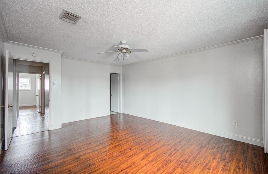 823 S Ripple Creek Drive - Photo 27