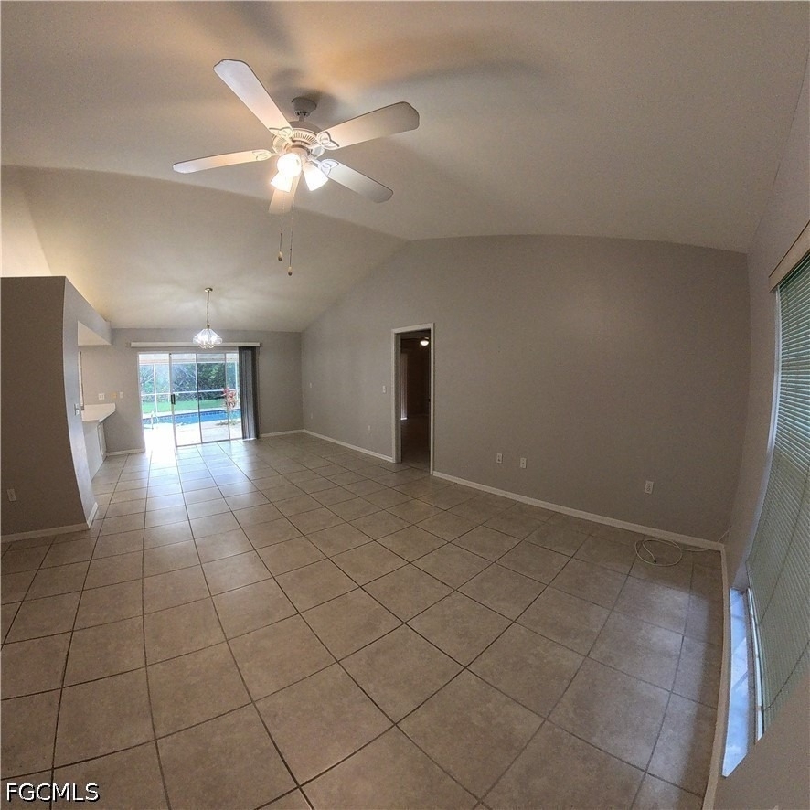 546 Whispering Wind Bend - Photo 7