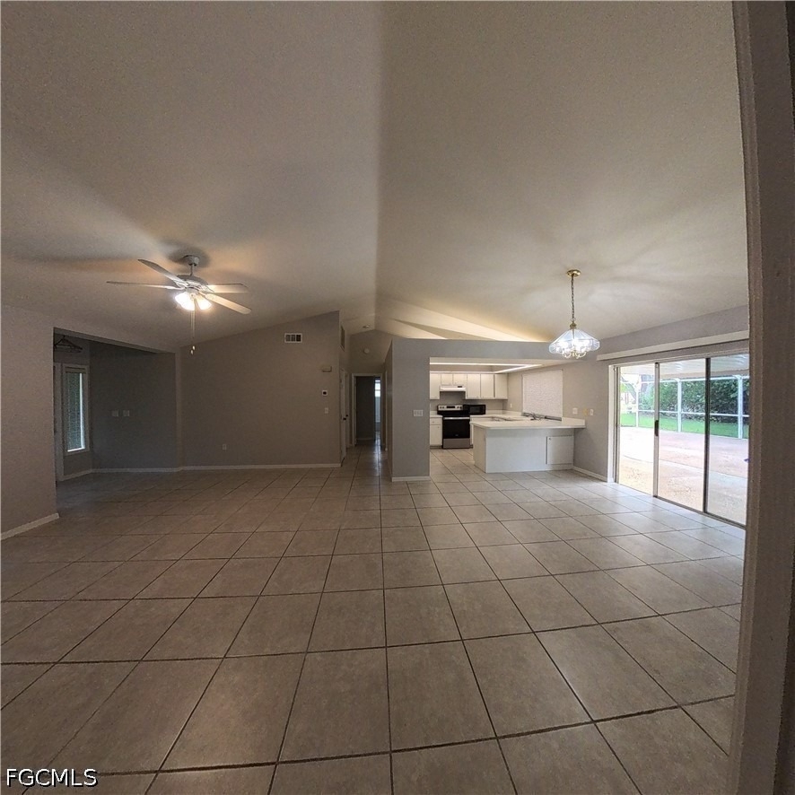 546 Whispering Wind Bend - Photo 3
