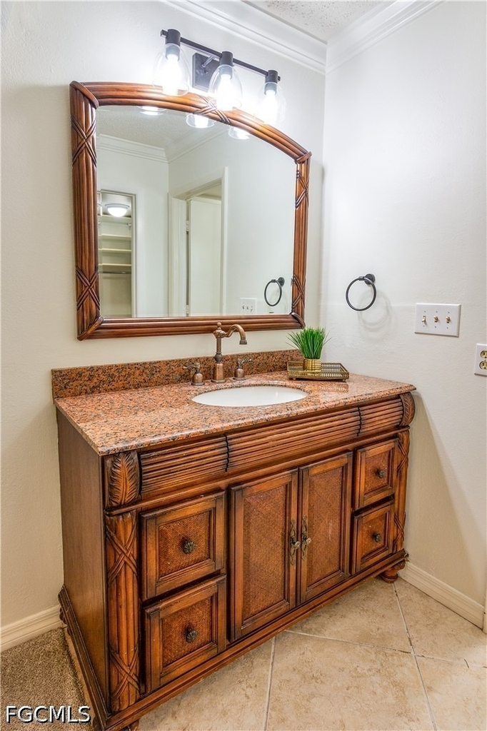 15126 Parkside Drive - Photo 37