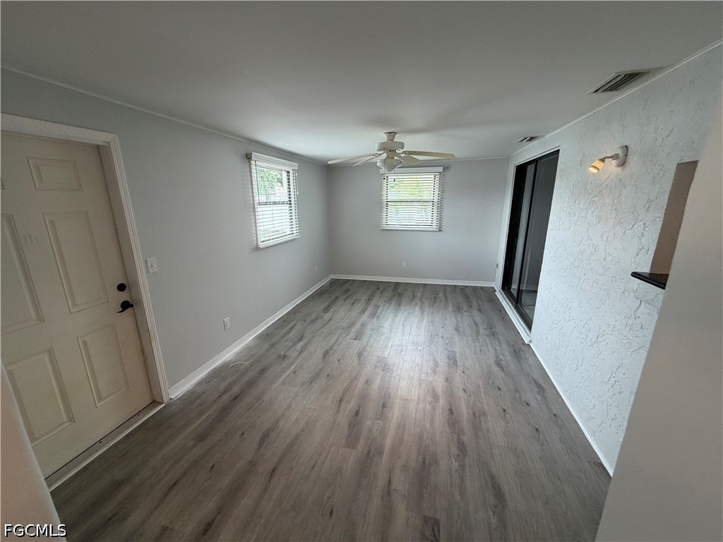 2121 Se 1st Terrace - Photo 5