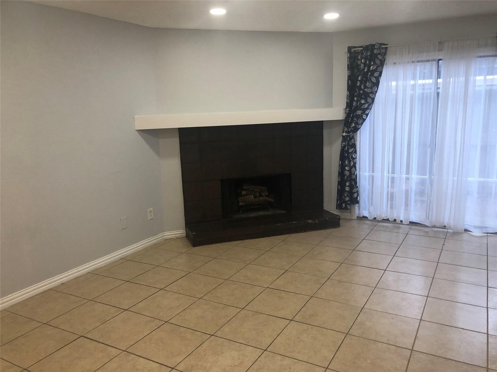 9531 Pagewood Lane - Photo 2