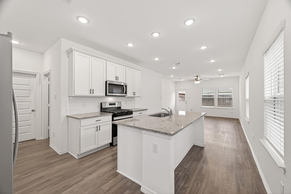 23226 Spring Genesis Ln - Photo 8