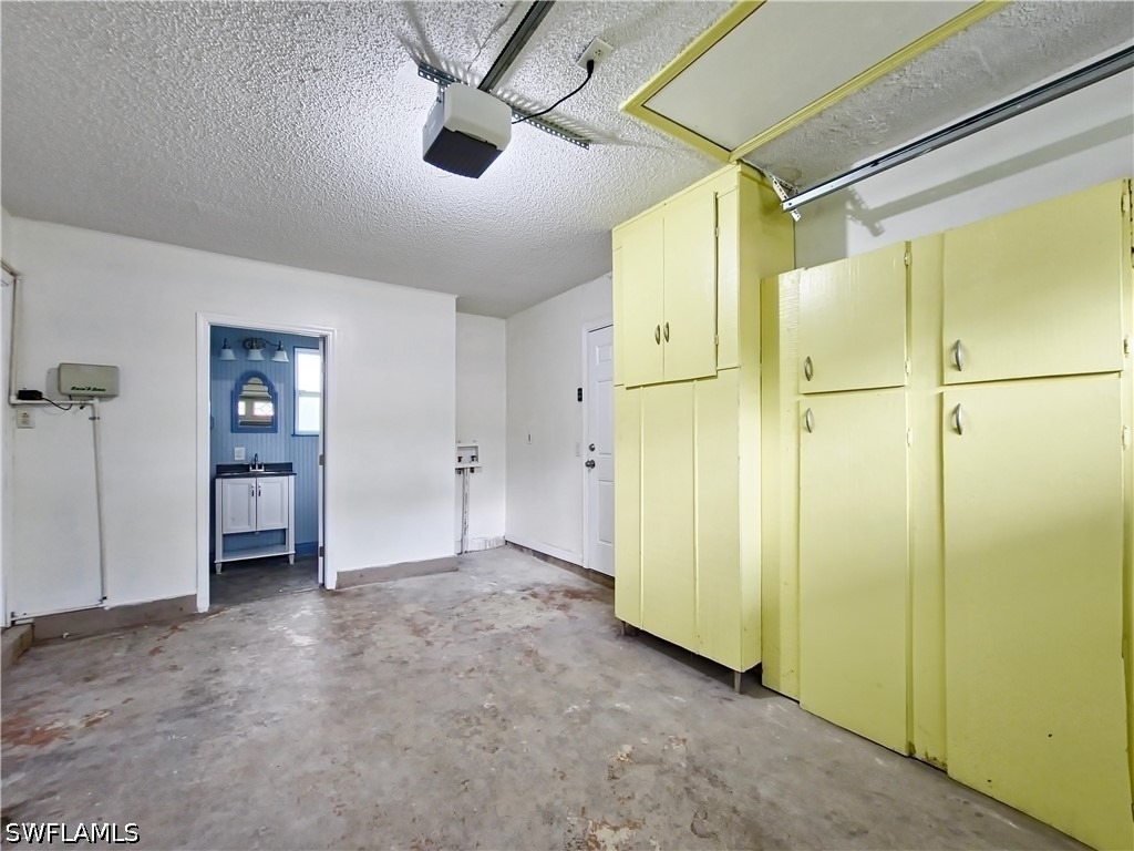 7425 Galloway Road - Photo 15