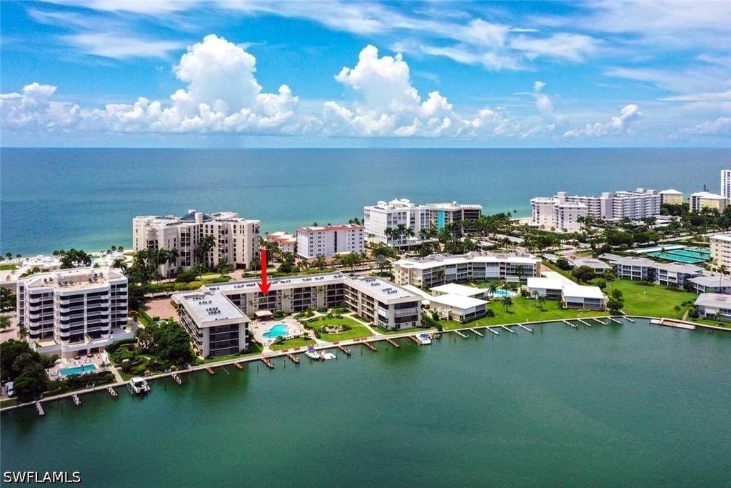 3200 Gulf Shore Boulevard N - Photo 1