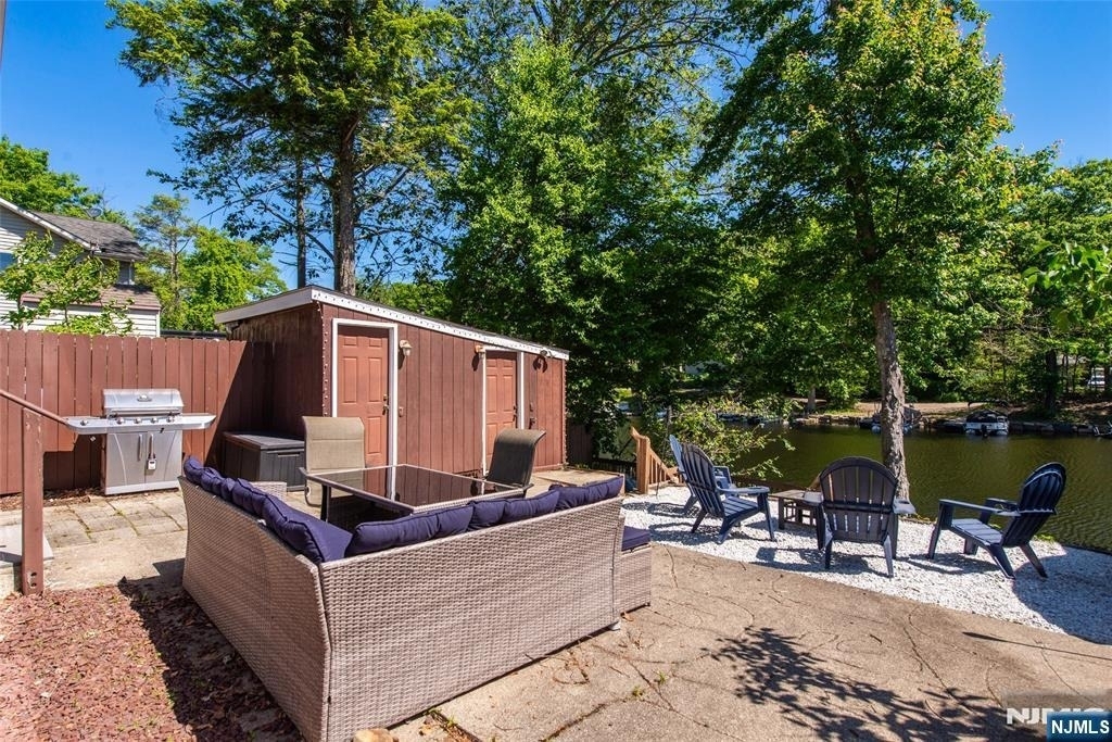 5 Sewell - Photo 16