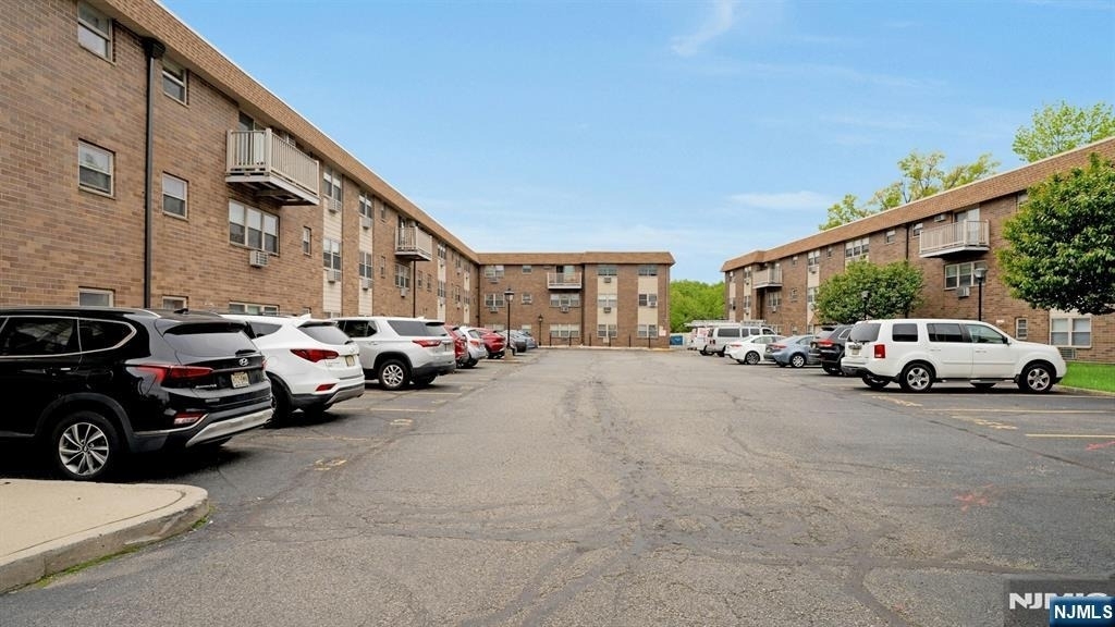 205 Bergen Turnpike - Photo 1