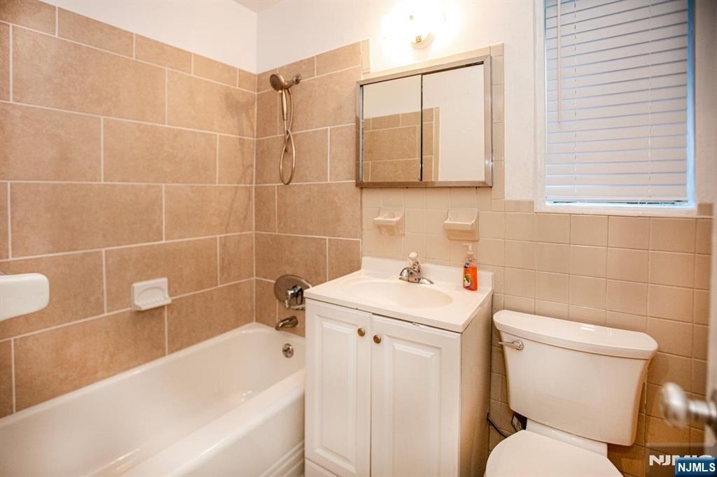 208 Anderson - Photo 26