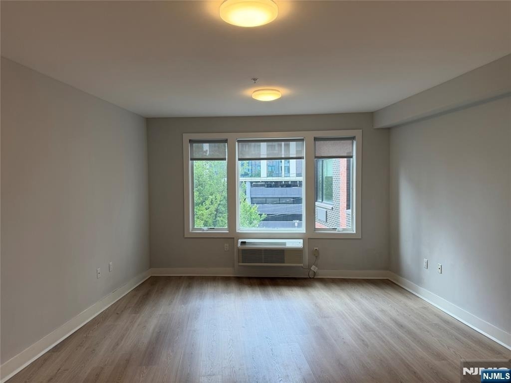 2150 N Central - Photo 3
