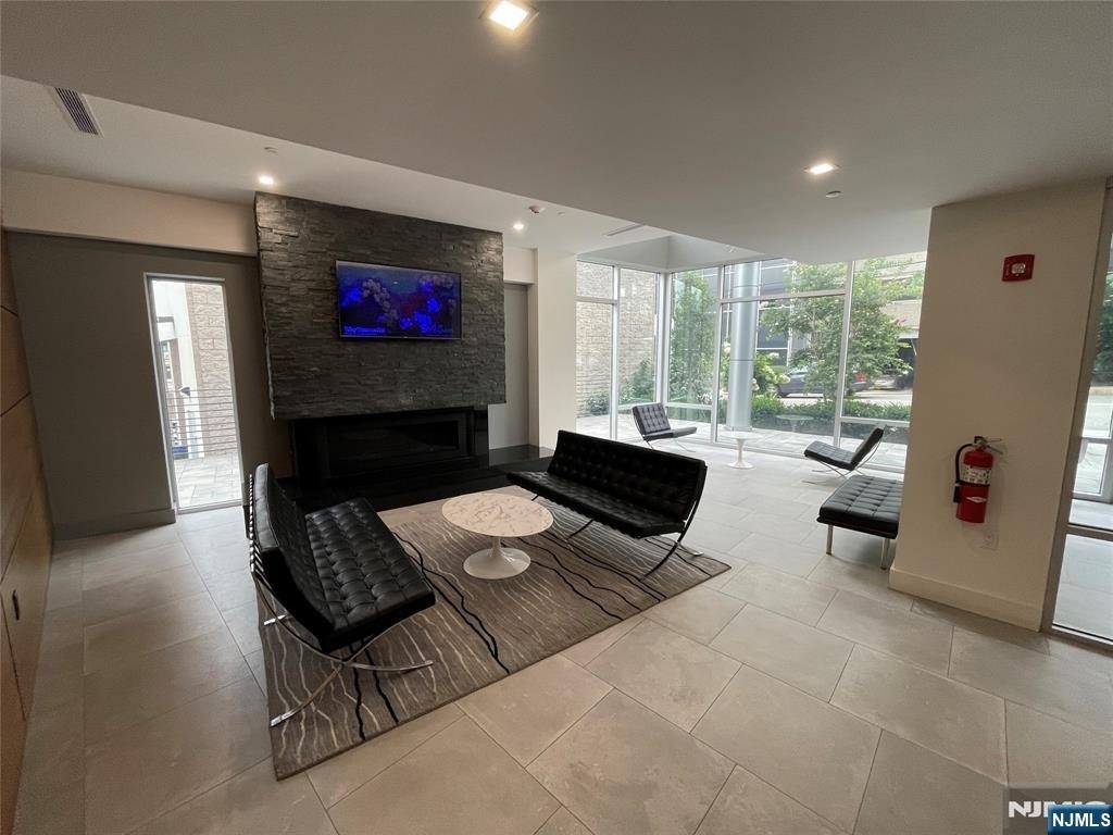 2150 N Central - Photo 13