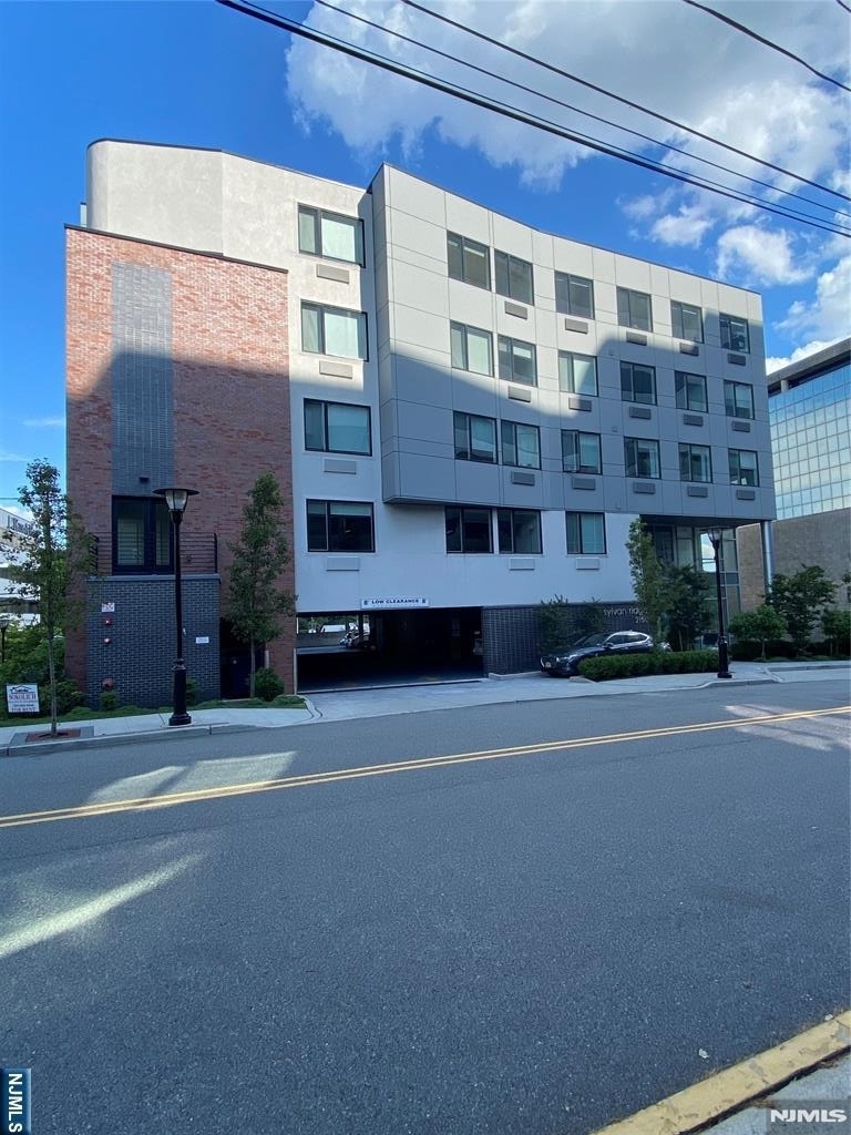 2150 N Central - Photo 1