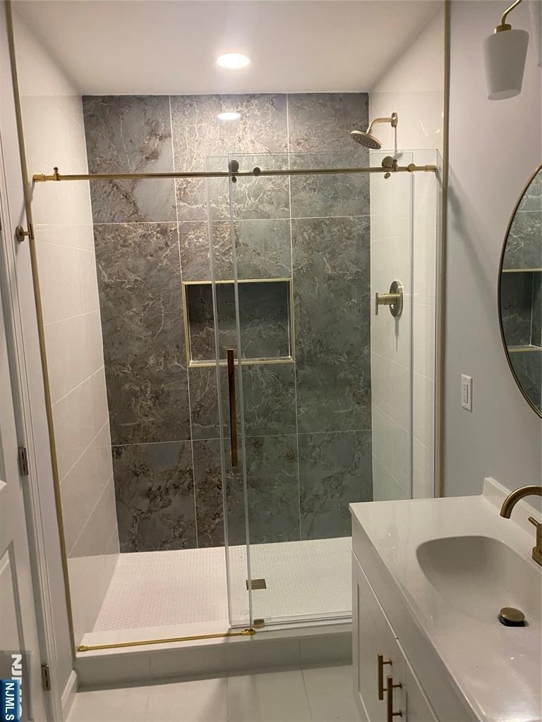733 Anderson - Photo 2