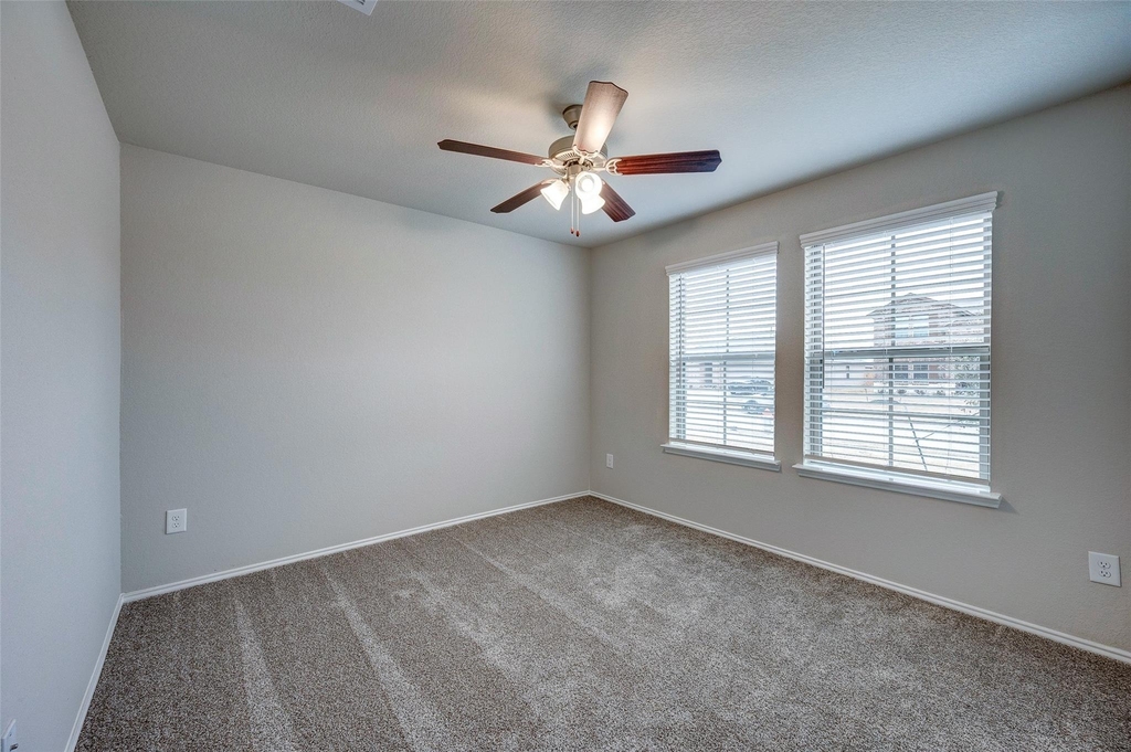 1710 Goose Island Lane - Photo 7
