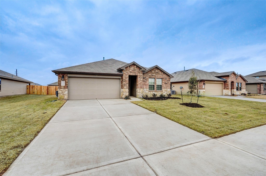 1710 Goose Island Lane - Photo 1