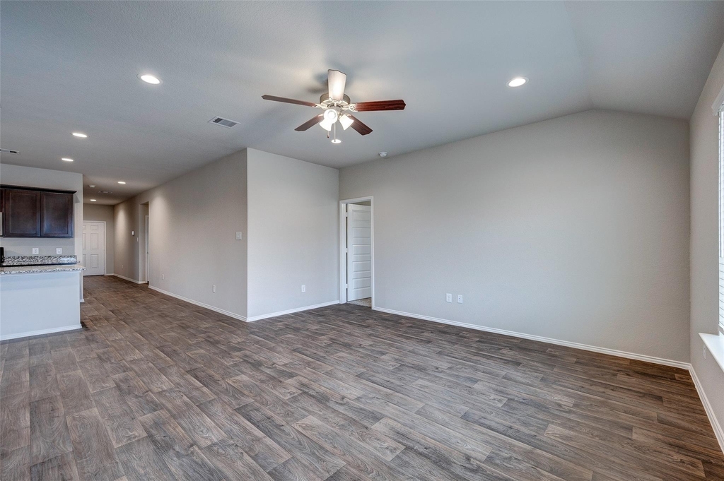 1710 Goose Island Lane - Photo 32
