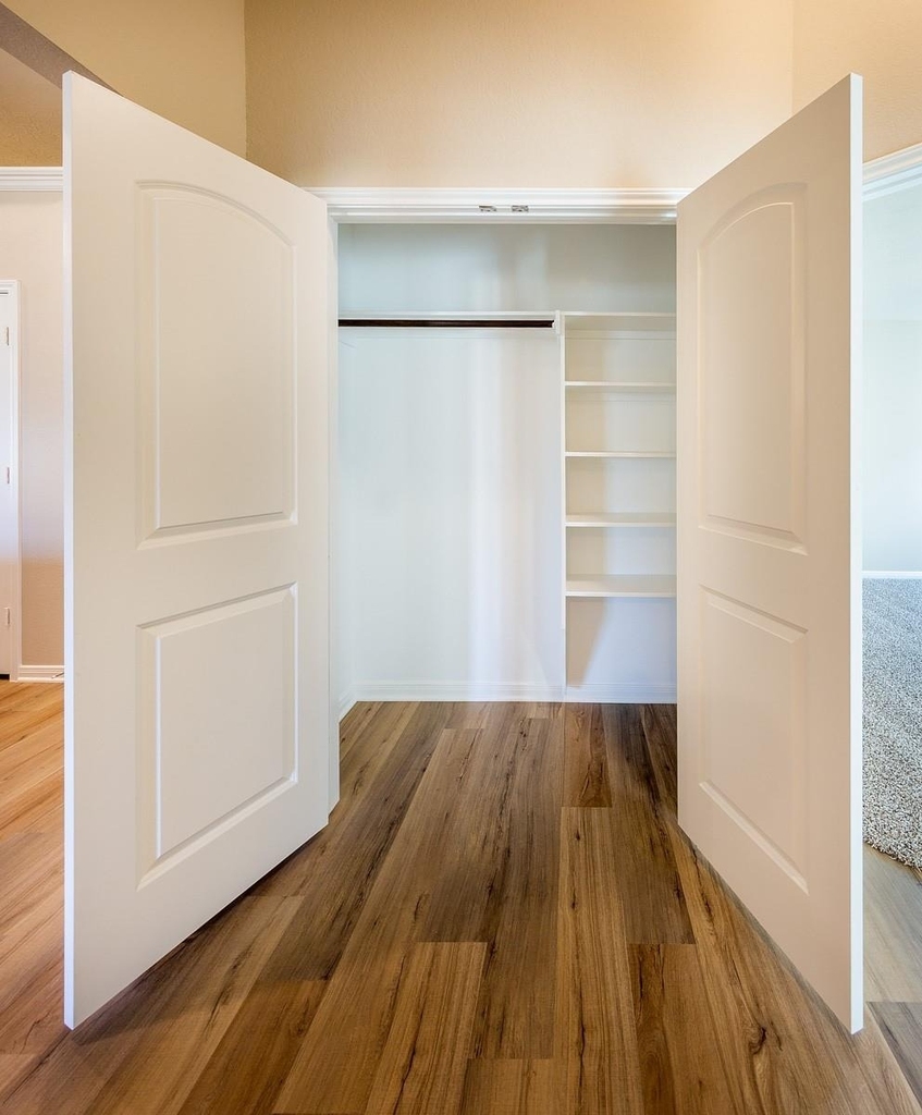 3317 Rolling View Court - Photo 14