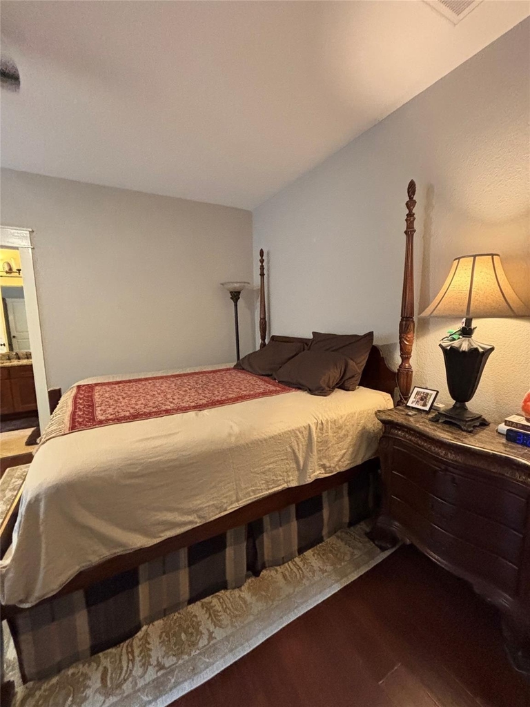 5406 Bennett Avenue - Photo 4
