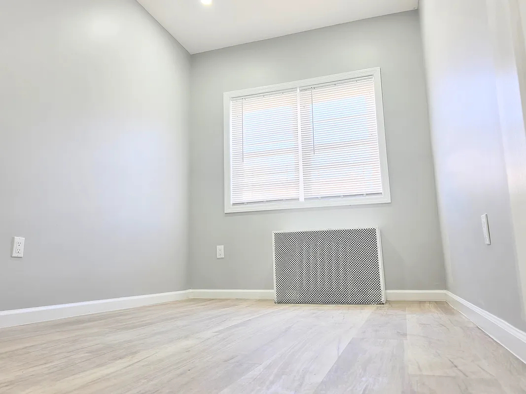 8733 16th Avenue - Photo 3