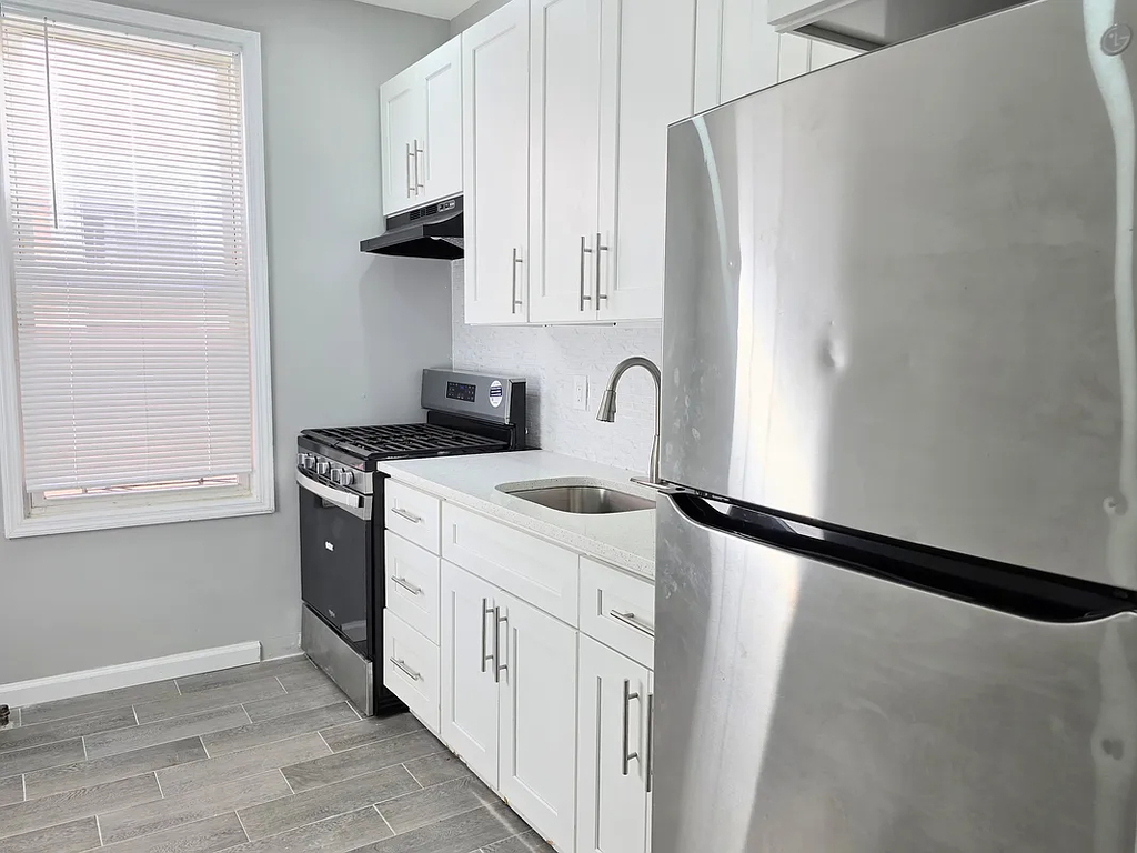8733 16th Avenue - Photo 8