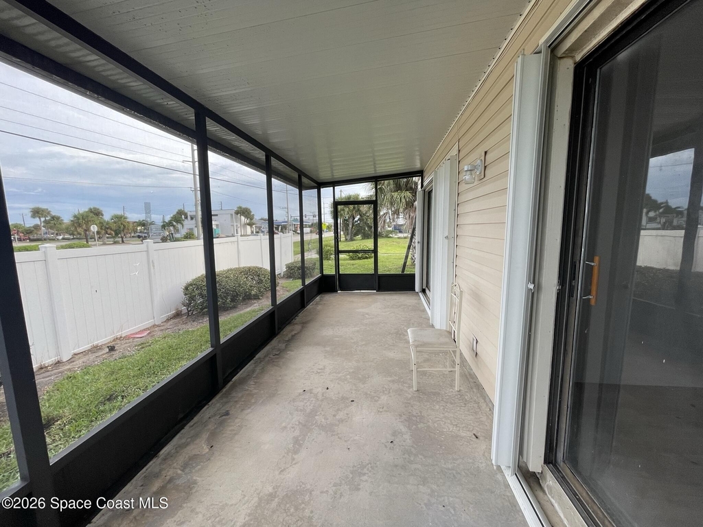 81 Emerald Court - Photo 12