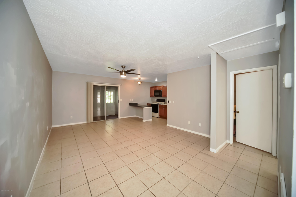 1914 Agora Circle Se - Photo 1