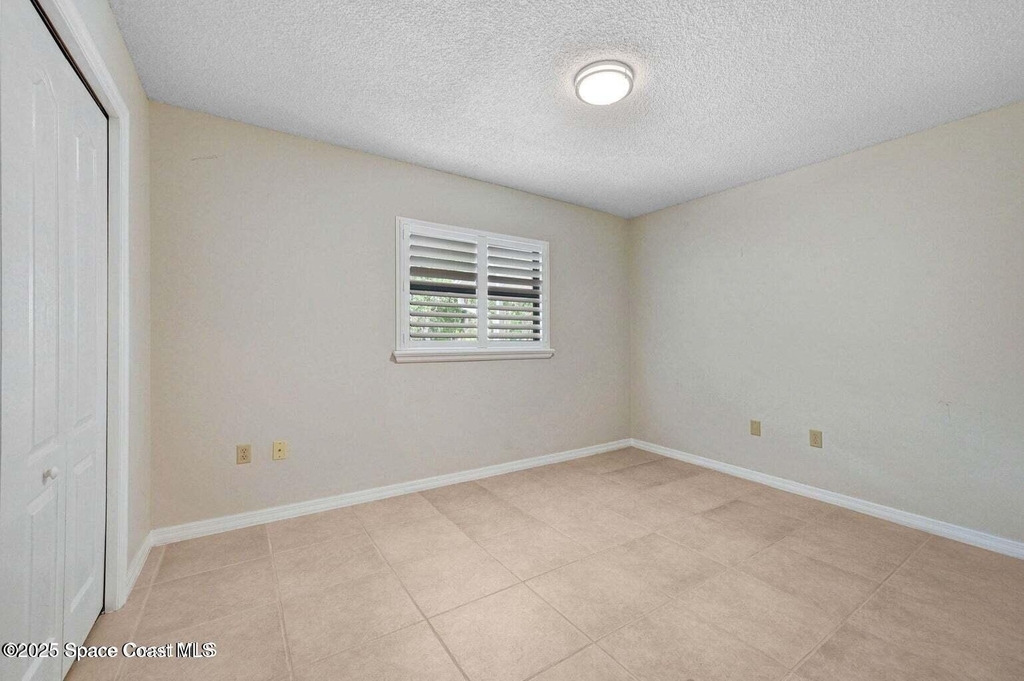1600 Woodland Drive - Photo 4