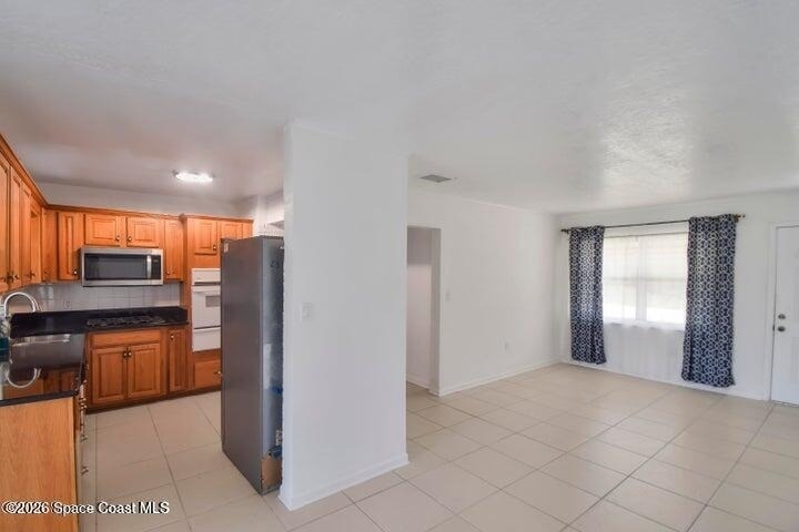 102 1st Street - Photo 3