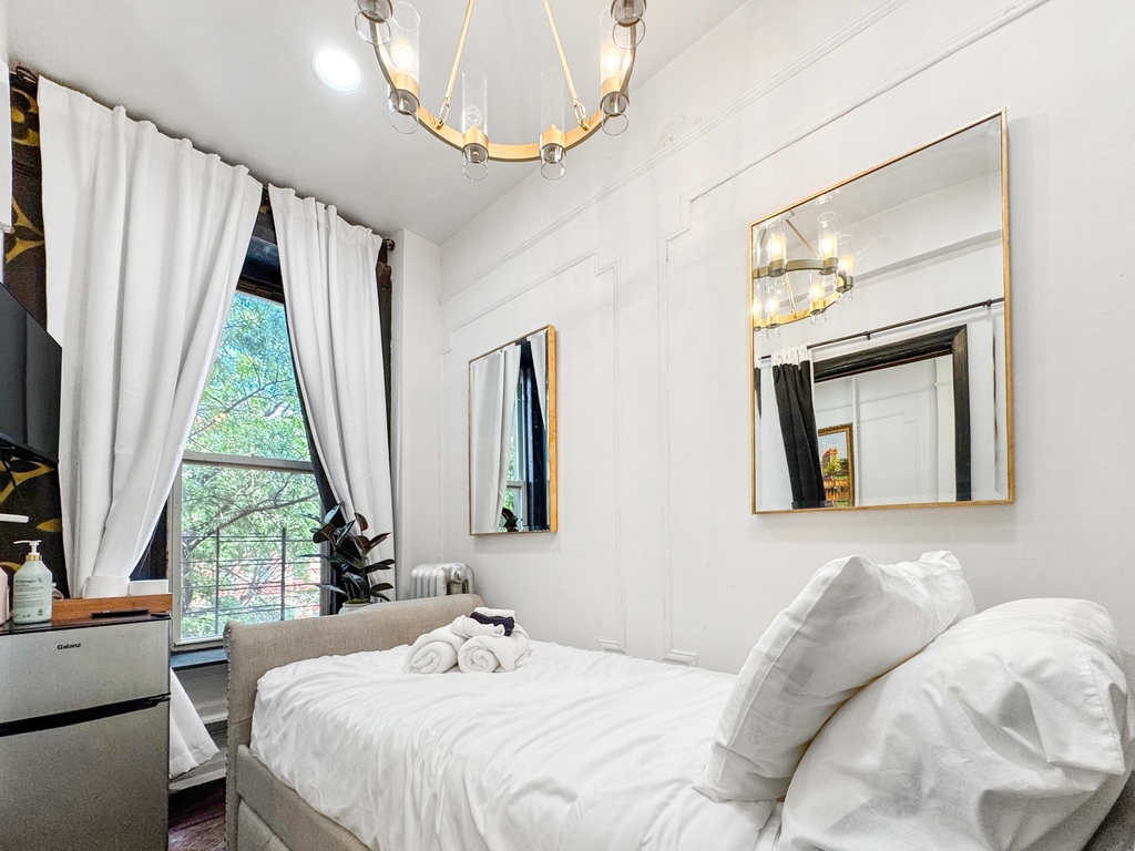 248 Vernon Avenue - Photo 11