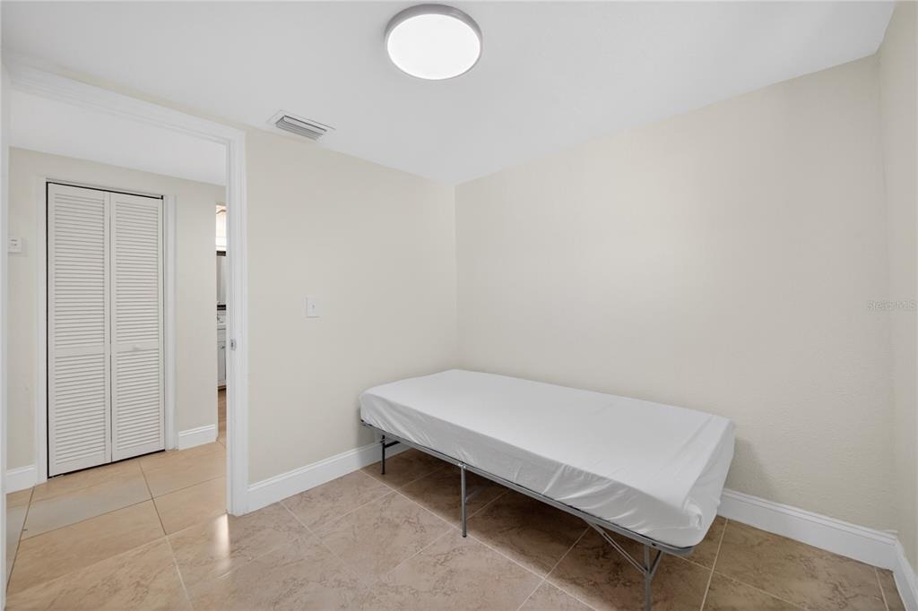 2280 Norwell Avenue - Photo 18