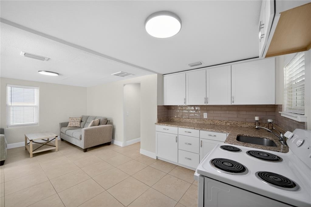 2280 Norwell Avenue - Photo 11