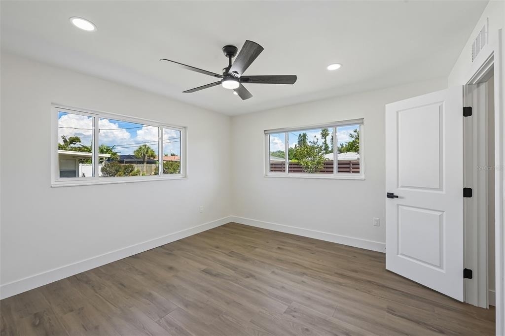 6735 Keystone Drive - Photo 25