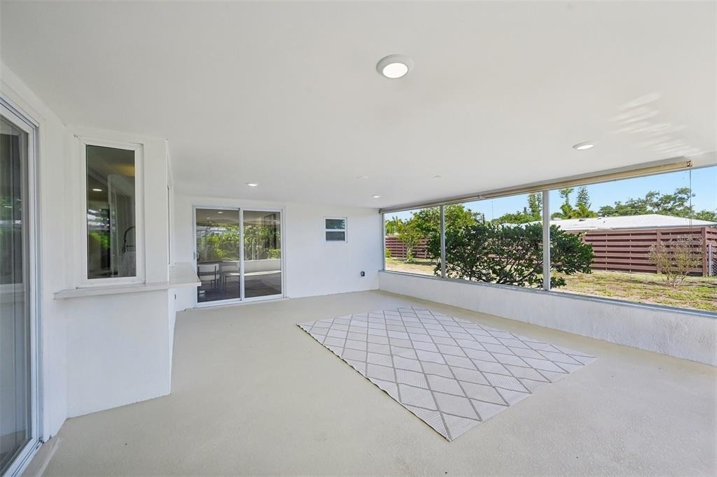 6735 Keystone Drive - Photo 39