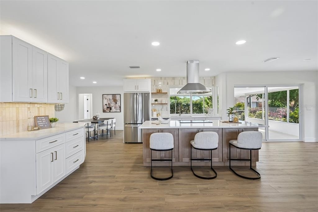 6735 Keystone Drive - Photo 11