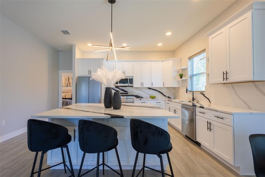9912 Golden Loop - Photo 13