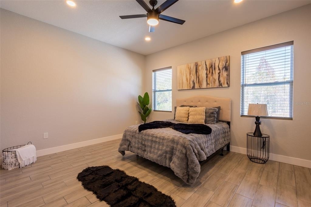 9912 Golden Loop - Photo 17