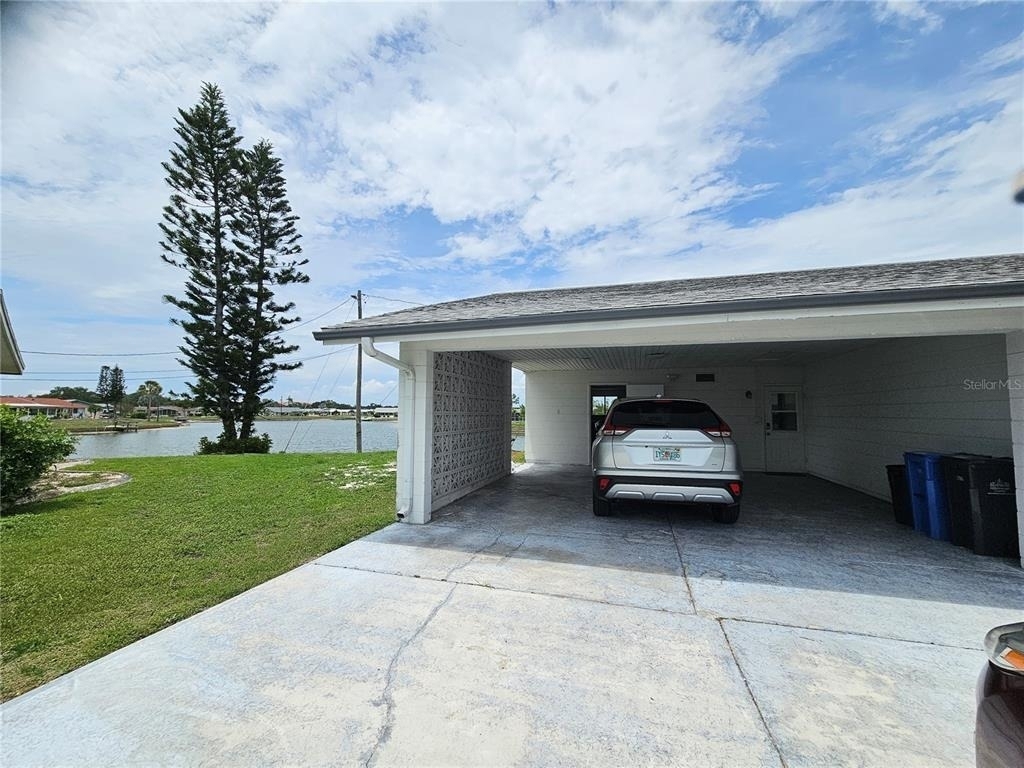 1703 Amhurst Circle - Photo 1