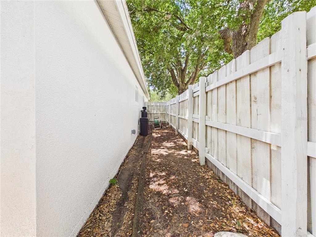 10553 Egret Haven Lane - Photo 45