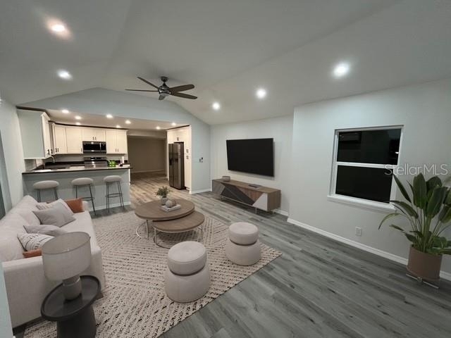 1574 Ewing Avenue - Photo 7