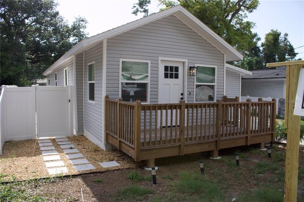 1574 Ewing Avenue - Photo 1