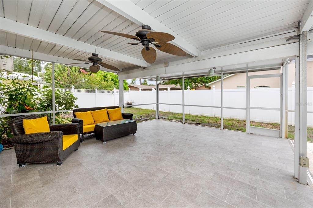2260 Harn Boulevard - Photo 28