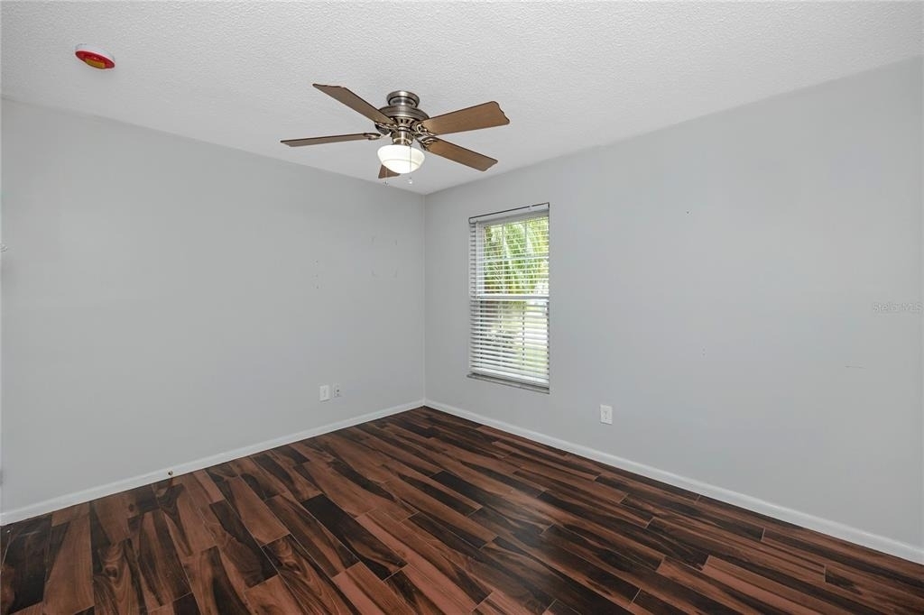 2260 Harn Boulevard - Photo 24