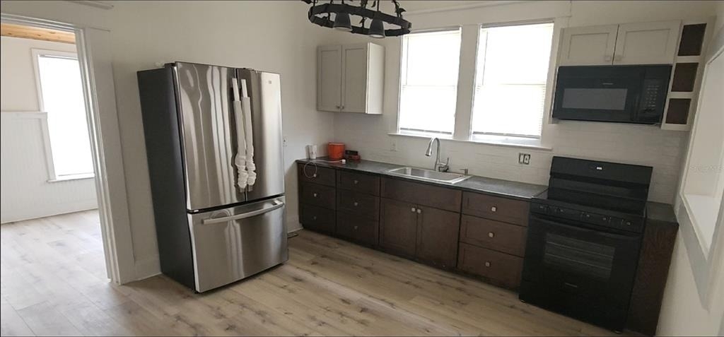 2312 E 8th Avenue - Photo 7
