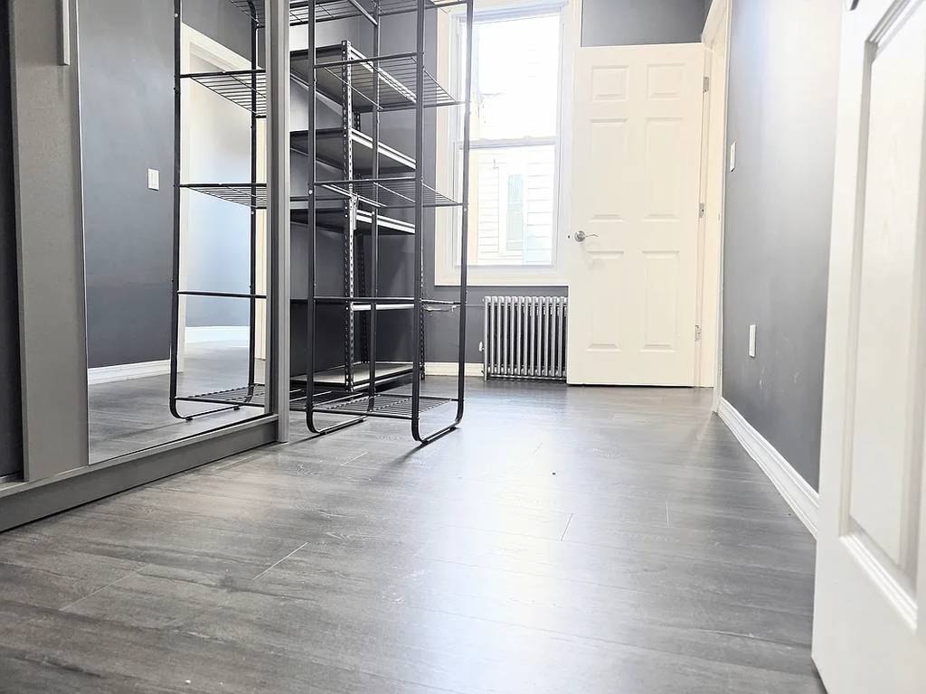 749 40th Street - Photo 2