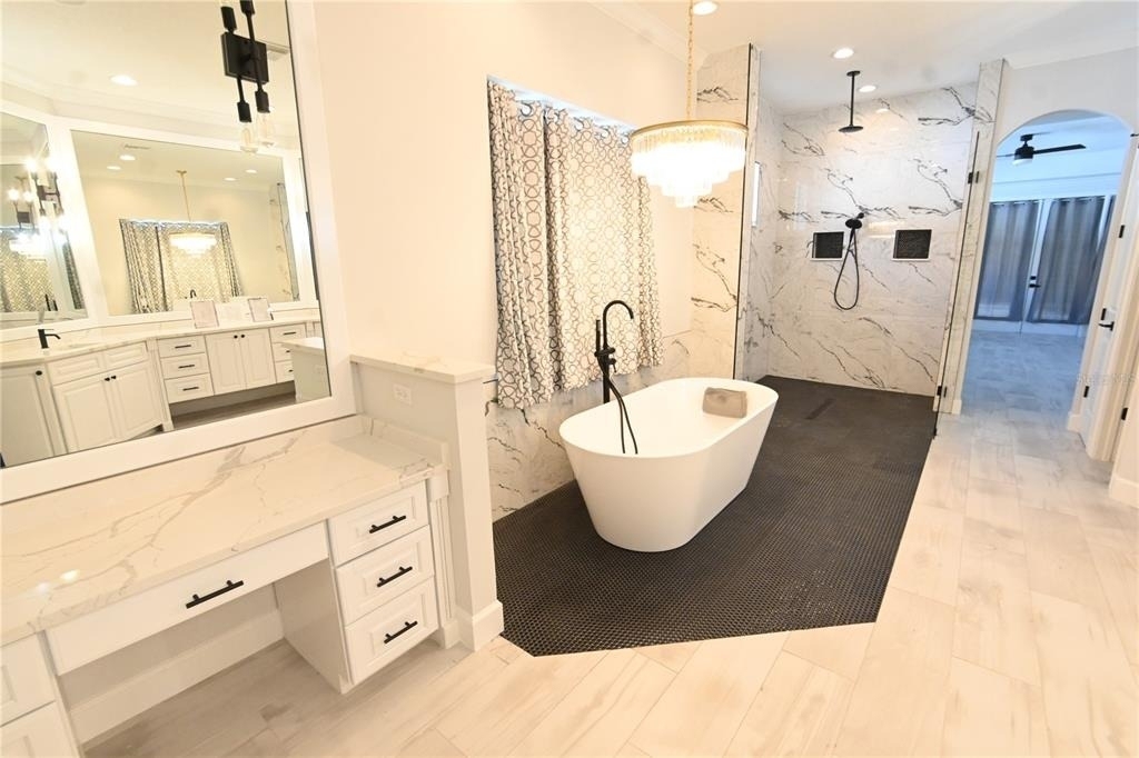 6119 Foxfield Court - Photo 5