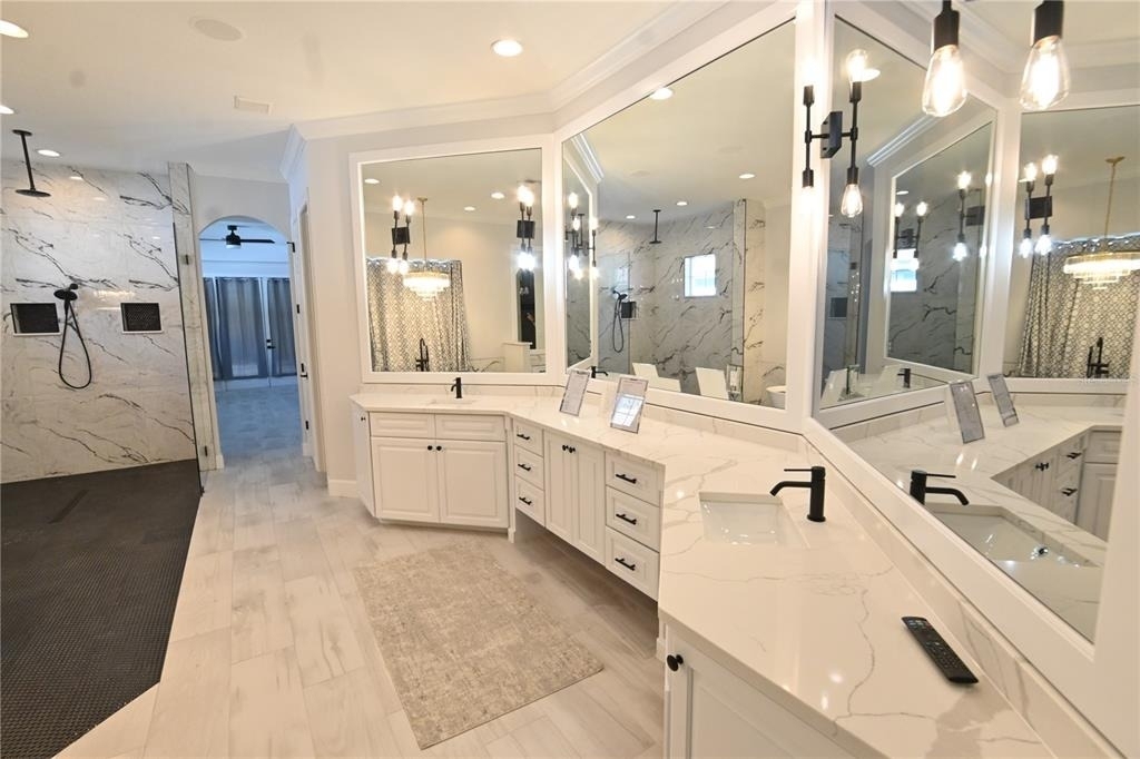6119 Foxfield Court - Photo 4